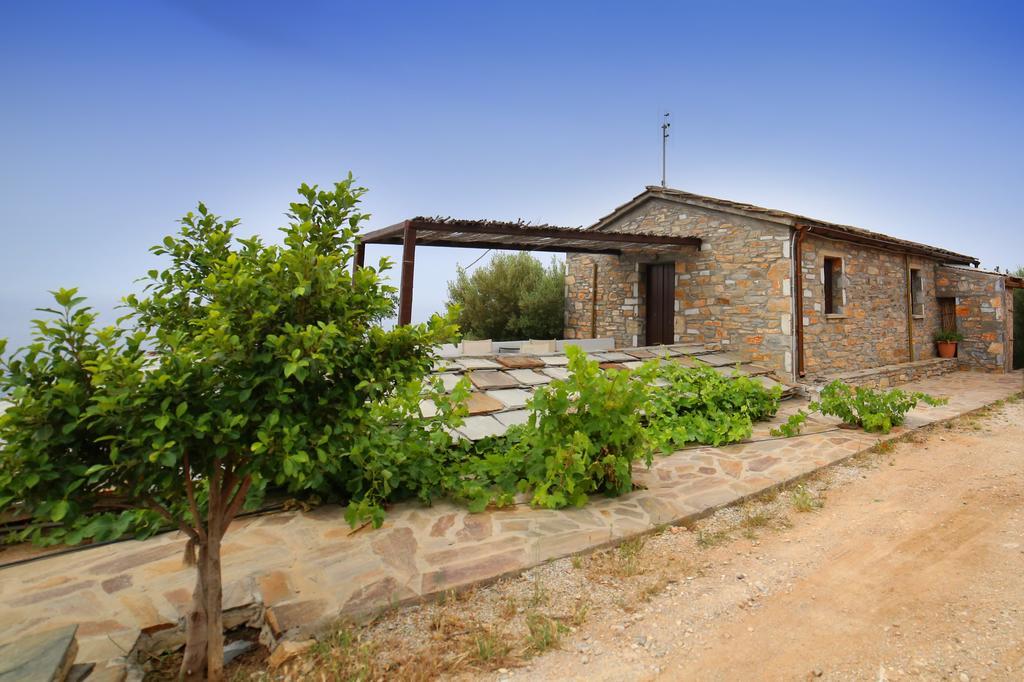 Pyrgos Traditional Village Агіос-Кірікос Екстер'єр фото