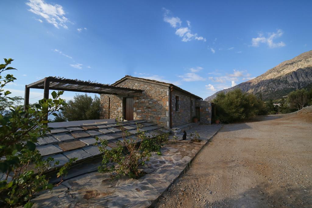 Pyrgos Traditional Village Агіос-Кірікос Екстер'єр фото